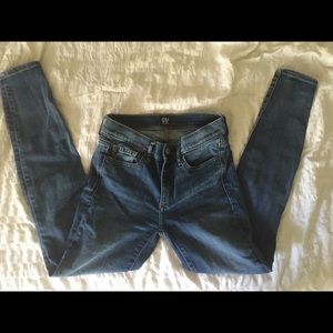 Gap jeans 25s True Skinny NEVER WORN